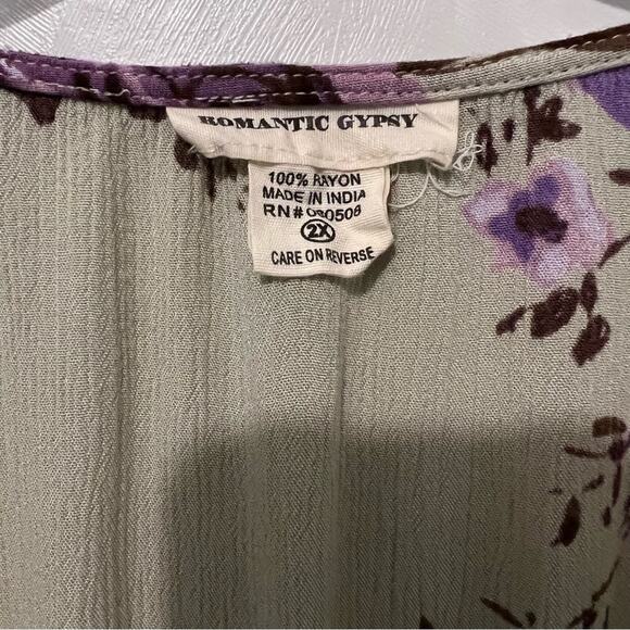 Romantic Gypsy Boho Chic Floral V-neck Tunic | Women’s Size 2X - Picture 6 of 11